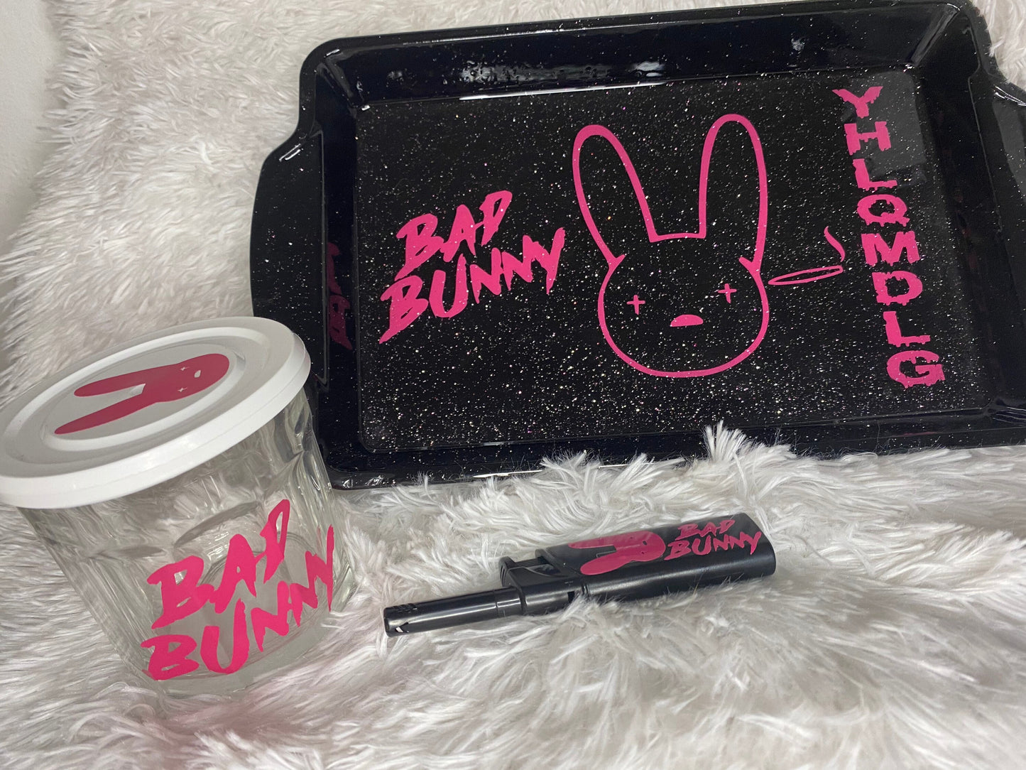 Bad bunny rolling tray set 4 pc